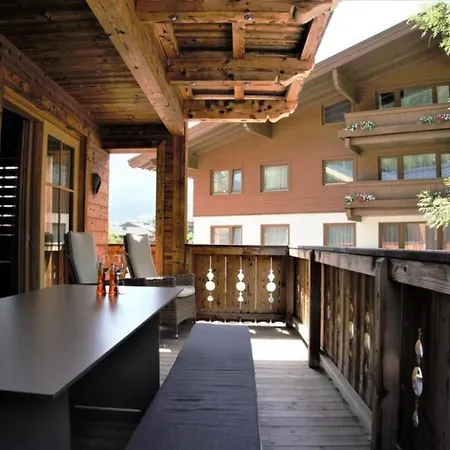 Wiesenhaus 1 Vakantiehuis Bramberg am Wildkogel