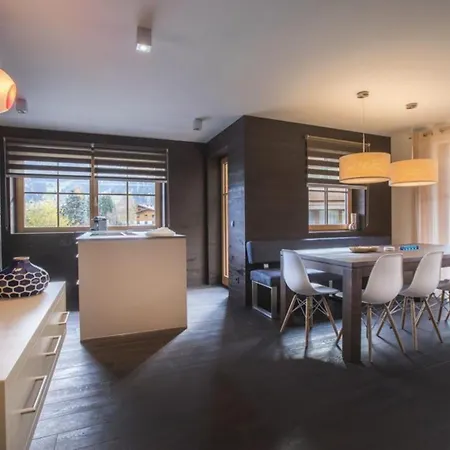 Wiesenhaus 1 * Bramberg am Wildkogel